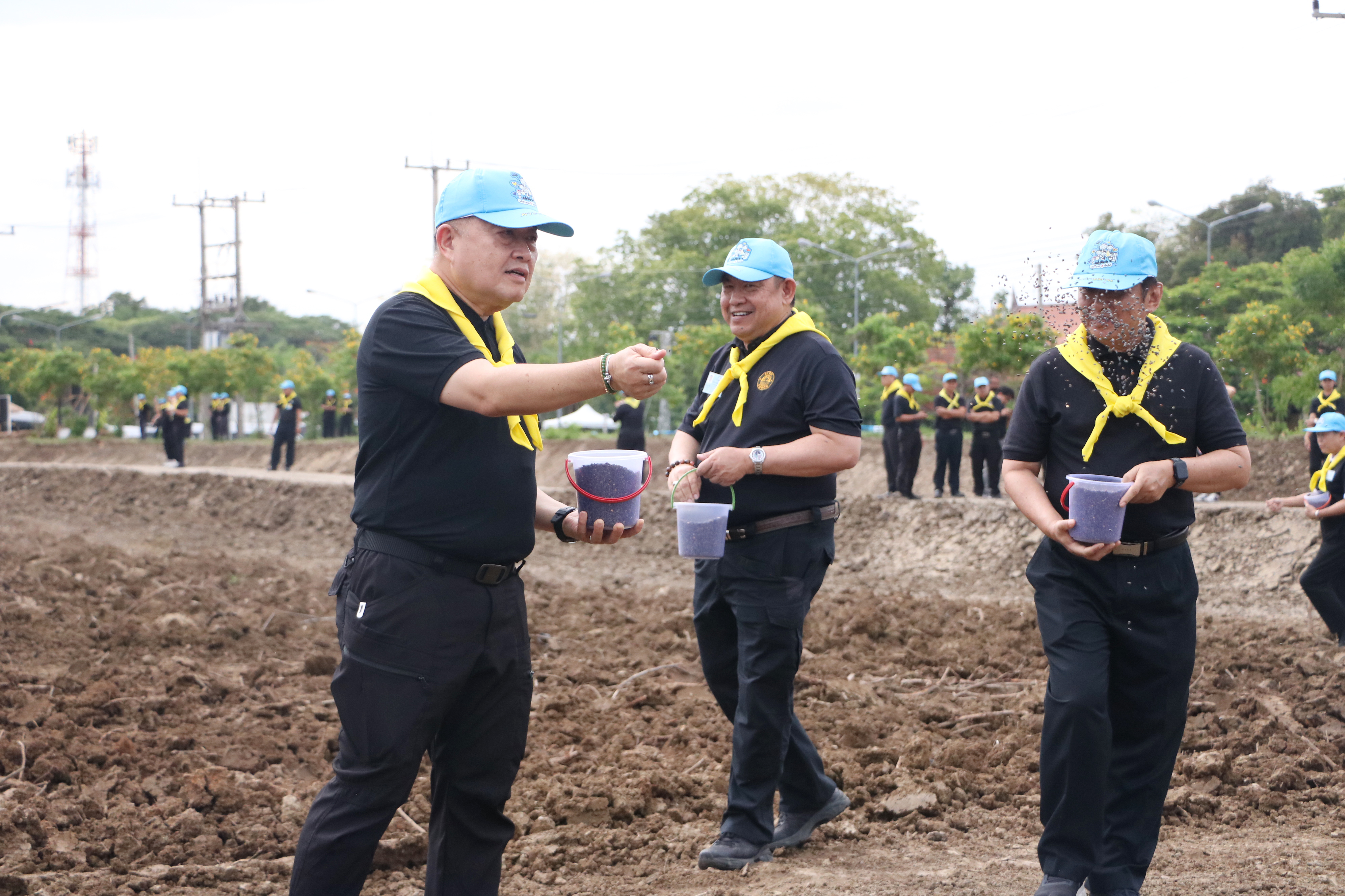 title - ส.ป.ก. ร่วมกิจกรรมโครงการจิตอาสาพัฒนาด้านการเกษตร กษ. เฉลิมพระเกียรติสมเด็จพระนางเจ้าฯ พระบรมราชินี เนื่องในโอกาสมหามงคลเฉลิมพระชนมพรรษา 4 รอบ 3 มิถุนายน 2569